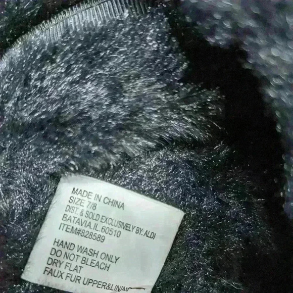 SERRA ultra plush slippers NWOT size 7/8 black super comfortable and soft - Picture 4 of 5